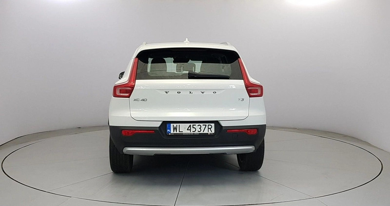 Volvo XC 40 cena 122900 przebieg: 94000, rok produkcji 2021 z Wąchock małe 631